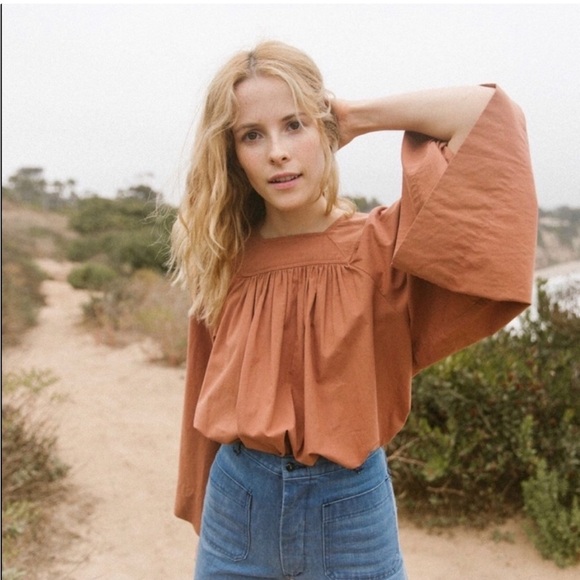 Dôen Capo Blouse, Terracotta size Small - Picture 2 of 8